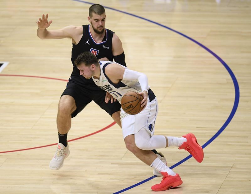 Dallas Mavericks young star Luka Doncic driving into the paint