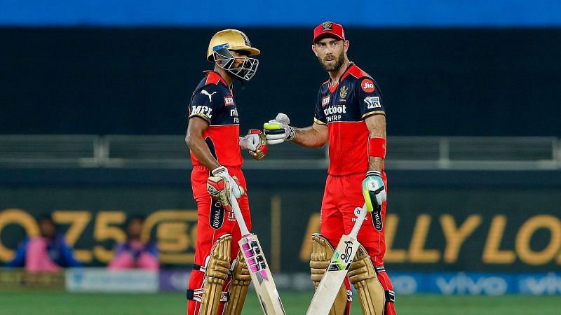 Srikar Bharat (L) and Glenn Maxwell put on an unbeaten stand to take their team home