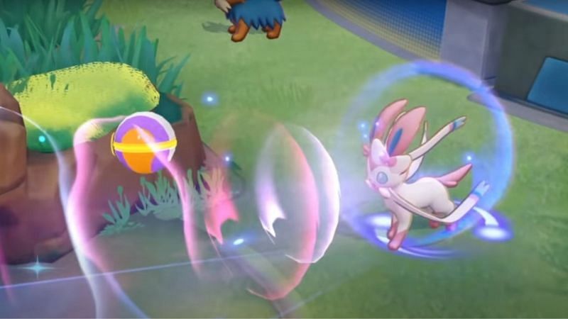 Sylveon attacking in Pokemon Unite. (Image via The Pokemon Company)