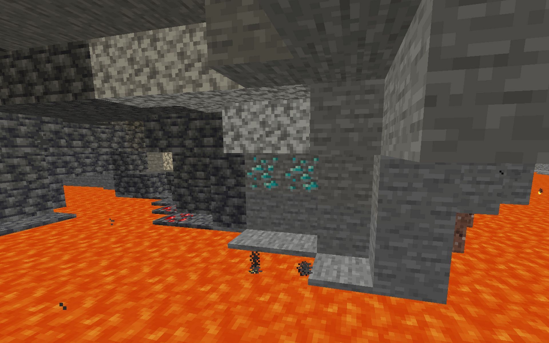An image of a player finding diamonds in-game (Image via Minecraft)
