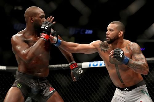 UFC 239: Jon Jones vs Thiago Santos