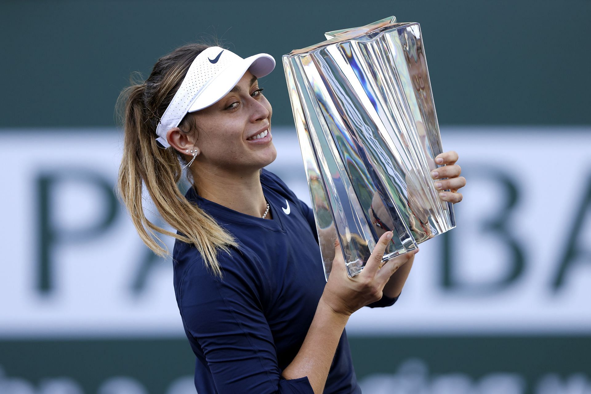 Paula Badosa posing for photographs after her Indian Wells win.