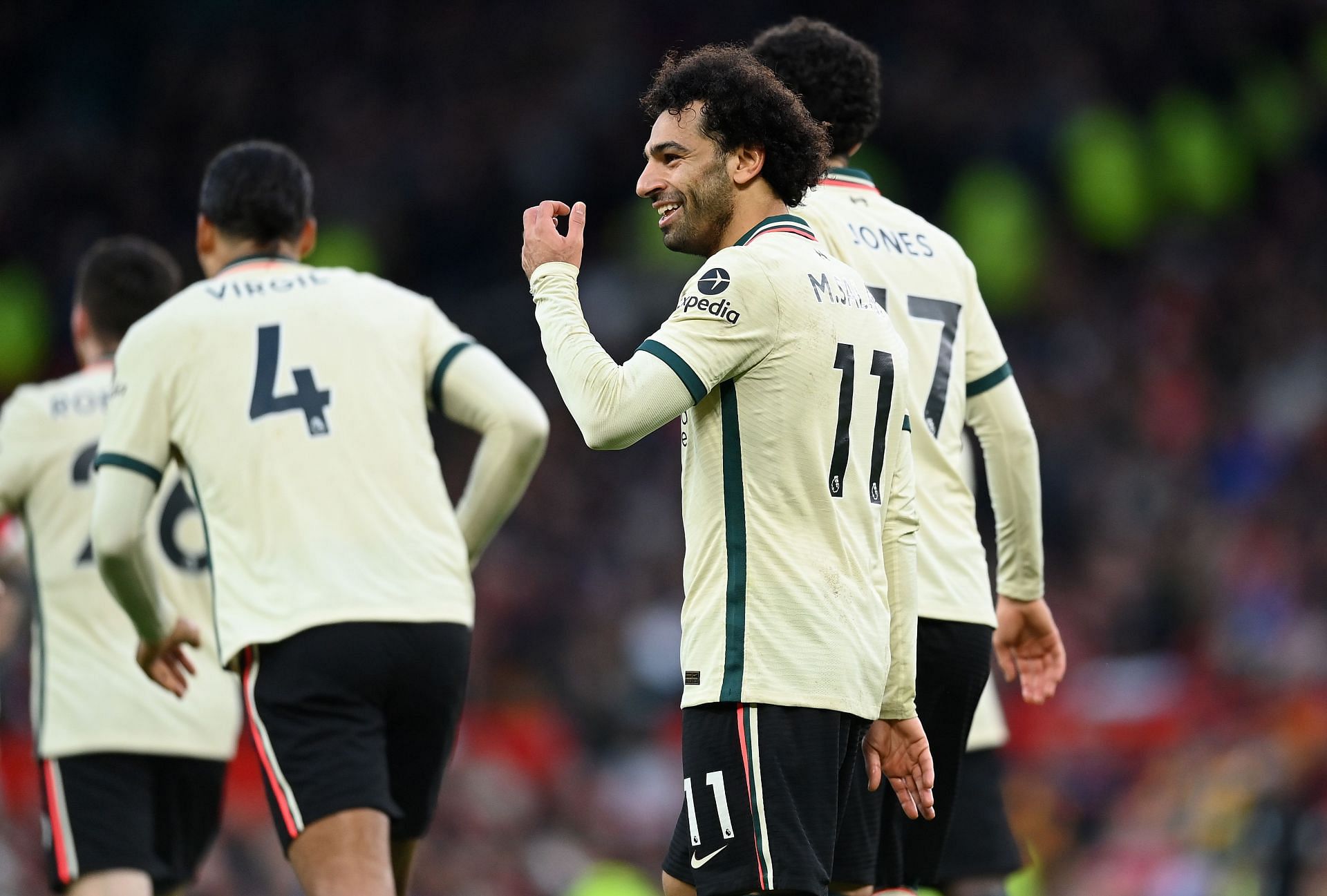 Mohamed Salah ran riot against Manchester United to keep Liverpool&#039;s Premier League hopes alive