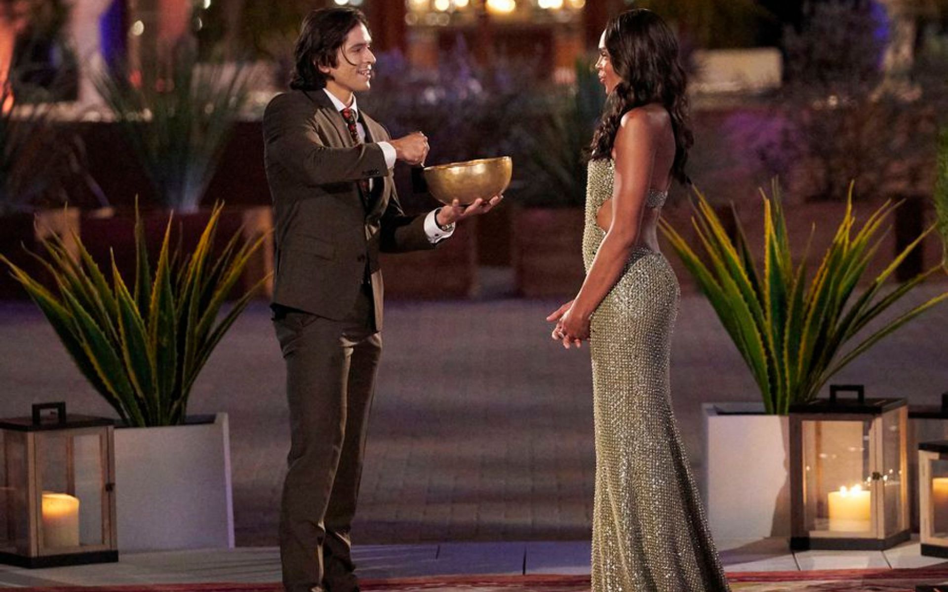 Edward Naranjo meets Michelle Young on &#039;The Bachelorette&#039; Season 18 (Image via ABC)
