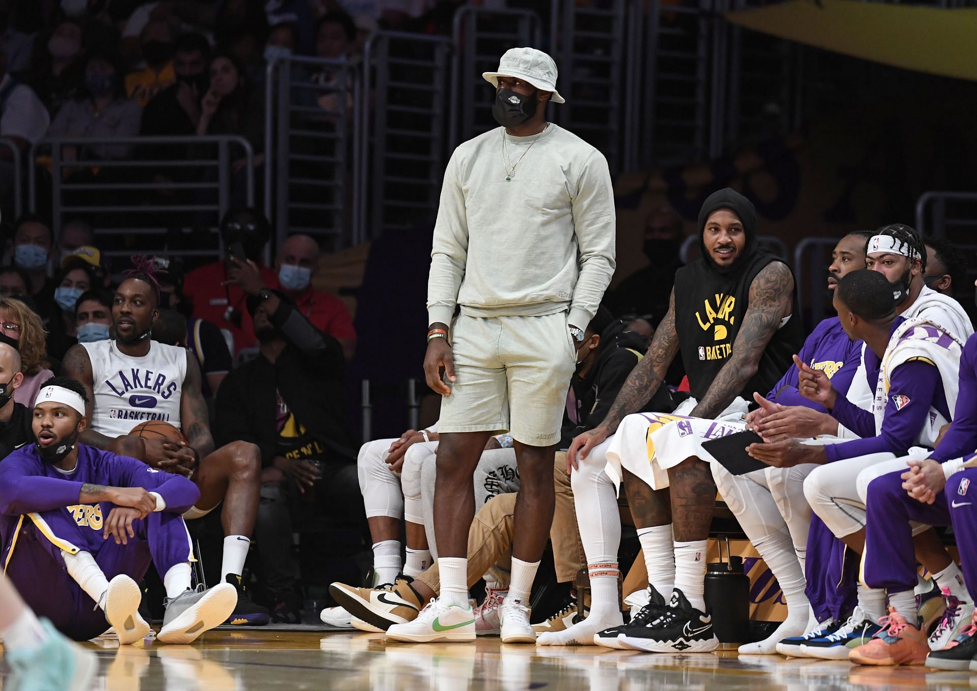 LeBron James looks on at his Los Angeles Lakers teammates