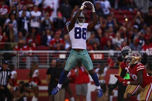 Dez Bryant receiving a touchdown against the San Francisco 49ers