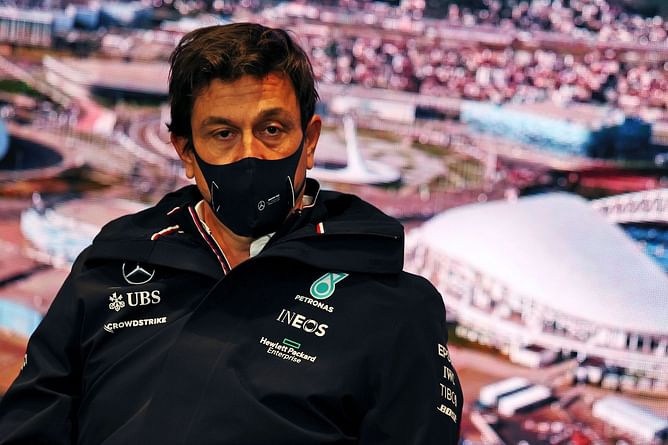 Mercedes boss suggests Lewis Hamilton could take another grid penalty