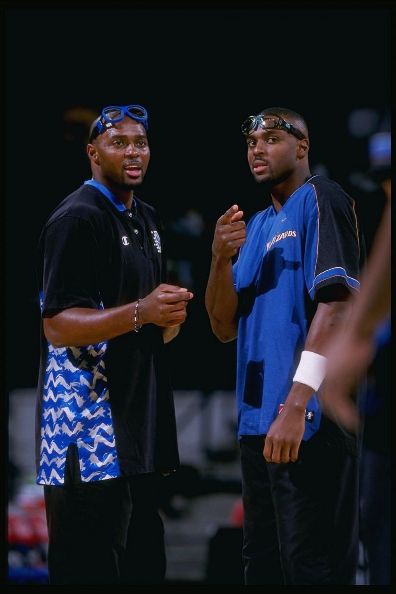 Forward Harvey Grant of the Washington Wizards (right) stands with his brother, forward Horace Grant of the Orlando Magic.