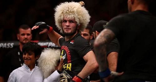 Khabib Nurmagomedov calls out fans who were causing some problems at a Q&A session he attended