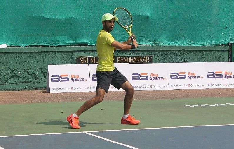In the men&#039;s singles quarter-finals, Aditya Khanna beat the fifth seed Rewant Datta 6-0, 6-2