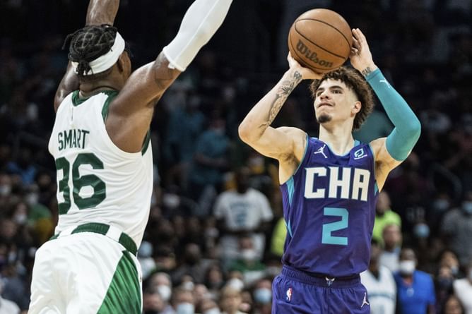 “He’s going to get all the House of Highlights” - Marcus Smart talks about LaMelo Ball’s electric performance against the Boston Celtics | 2021-22 NBA season