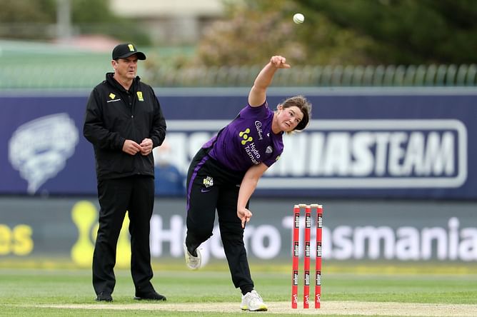 Women's Big Bash League 2021 Match 18: Hobart Hurricanes Women vs Brisbane Heat Women - Probable 11s, Weather Forecast, Pitch Report, Match Prediction and Live Streaming Details