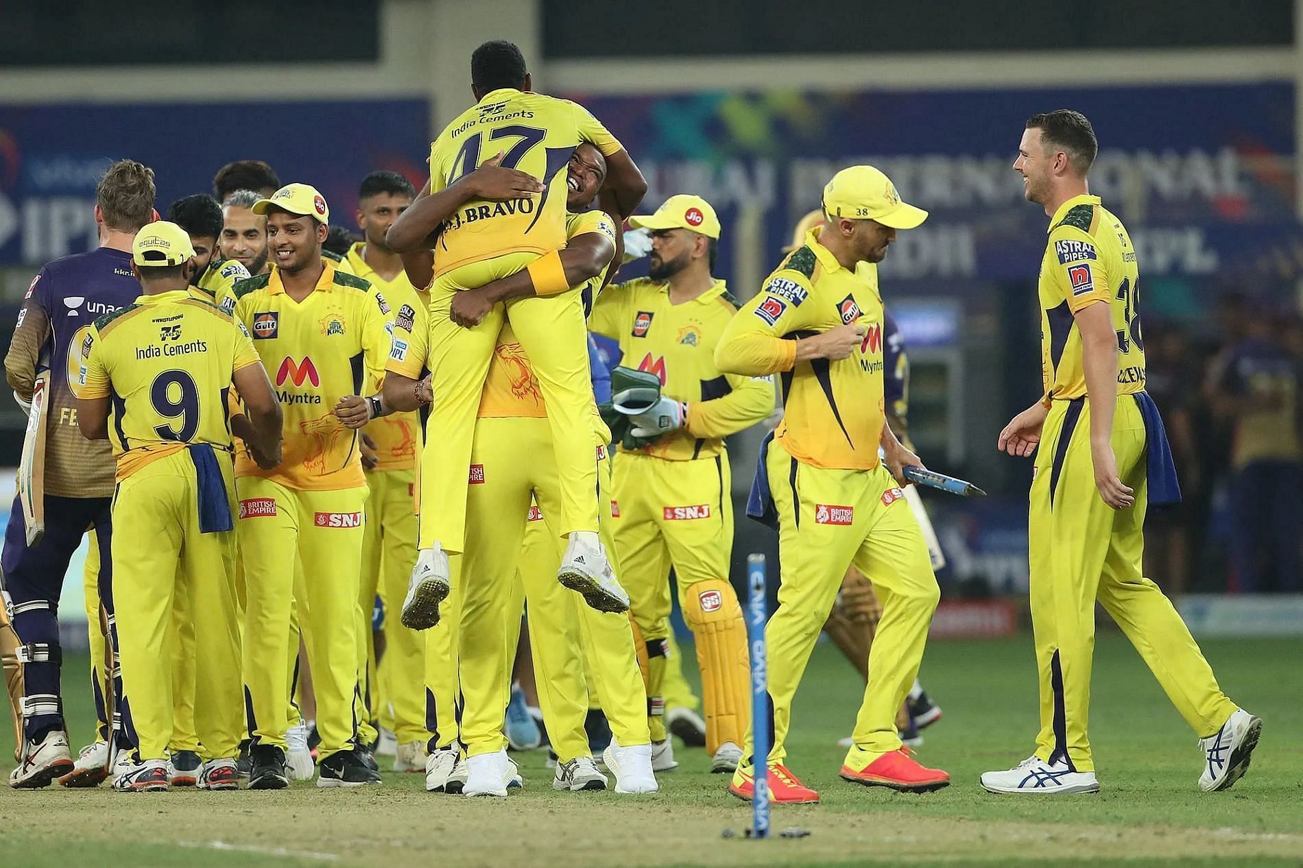 Chennai Super Kings (CSK) celebrate after winning IPL 2021 final. Pic: IPLT20.COM