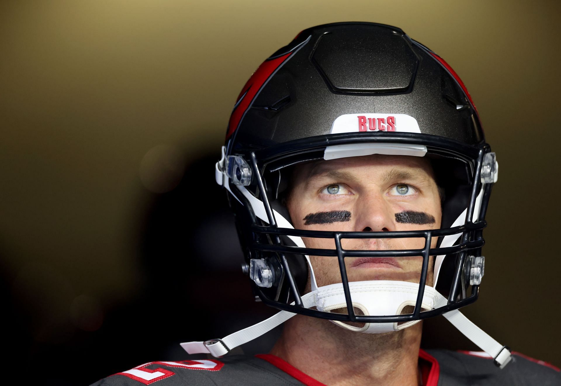 Tom Brady of Tampa Bay Buccaneers v Los Angeles Rams