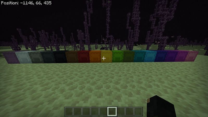 A colorful array of shulker boxes  (Image via Mojang)