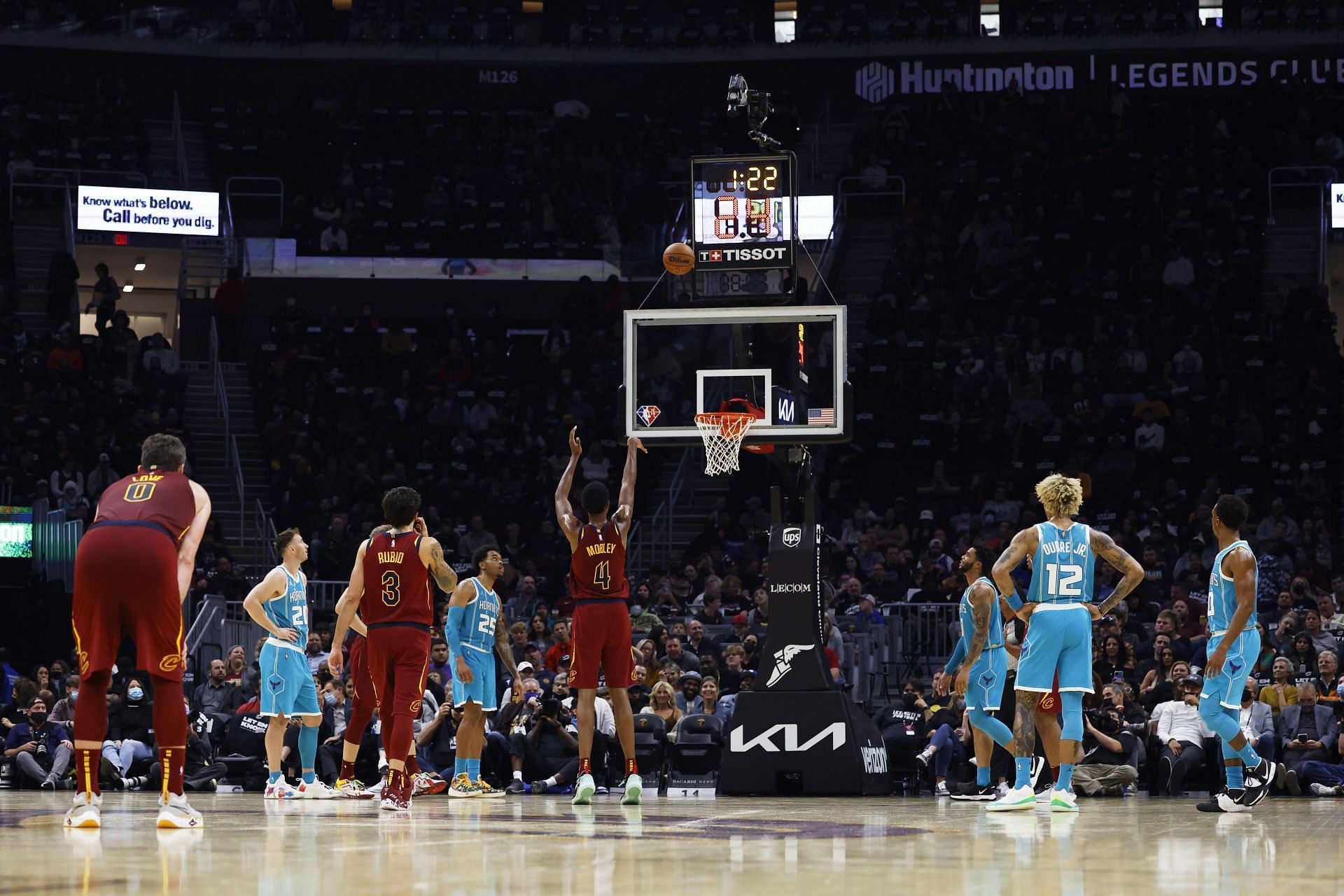 Charlotte Hornets v Cleveland Cavaliers