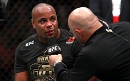 "Maybe I see things your untrained eye doesn’t" - Daniel Cormier defends himself after fan accuses him of biased commentary