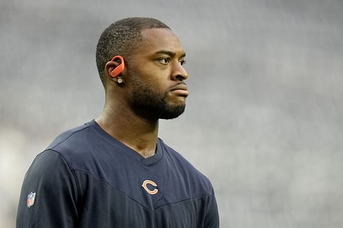 Allen Robinson II getting ready to play against the Las Vegas Raiders