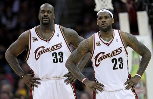 Shaquille O'Neal (left) and LeBron James with the Cleveland Cavaliers in the 2009-10 NBA season