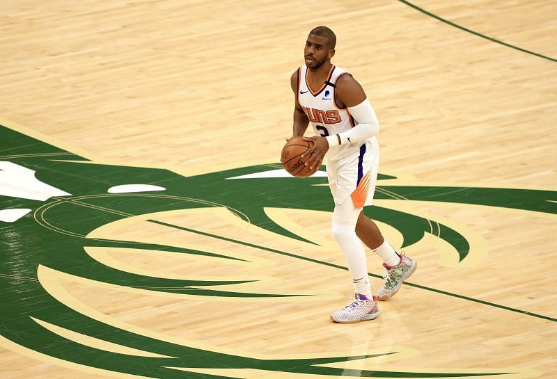 Chris Paul of the Phoenix Suns