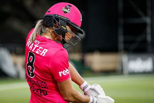 Ellyse Perry will be seen leading the Sydney Sixers Women.
