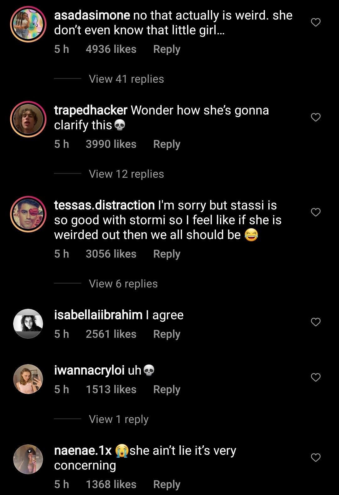 Internet reacts to Tana Mongeau&#039;s wallpaper 1/3 (Image via tiktokinsiders/Instagram)