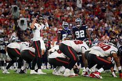 What is Tom Brady's record in Thursday Night Football?