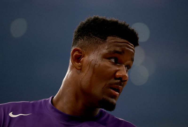 The Phoenix Suns would be wise to lock up their big man of the future in Deandre Ayton