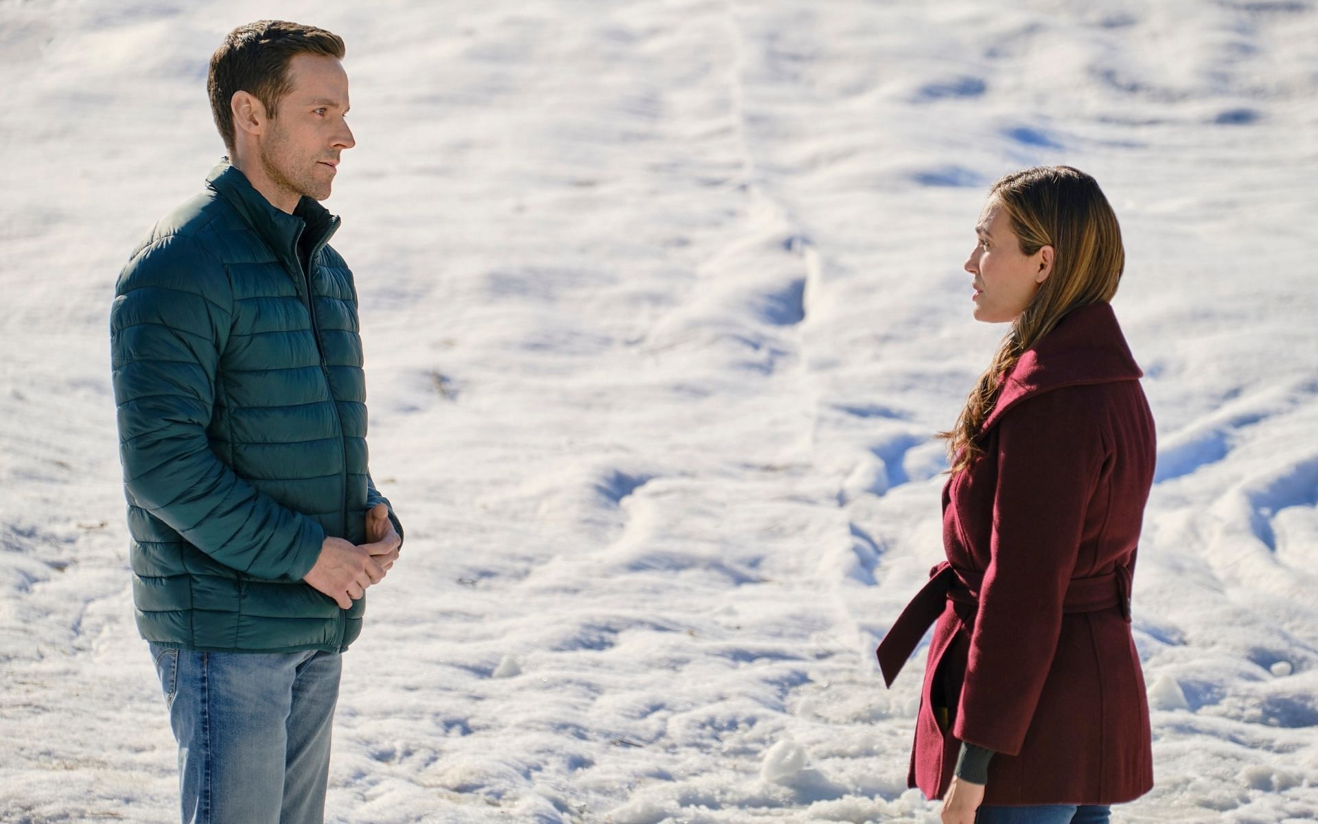 Dylan Bruce and Torrey DeVitto as Joe and Nicole in The Christmas Promise (Image via Hallmark)