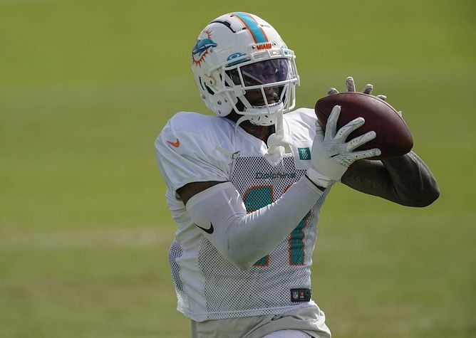 NFL Trade Rumors: 3 trade destinations for WR DeVante Parker ahead of Tuesday's deadline