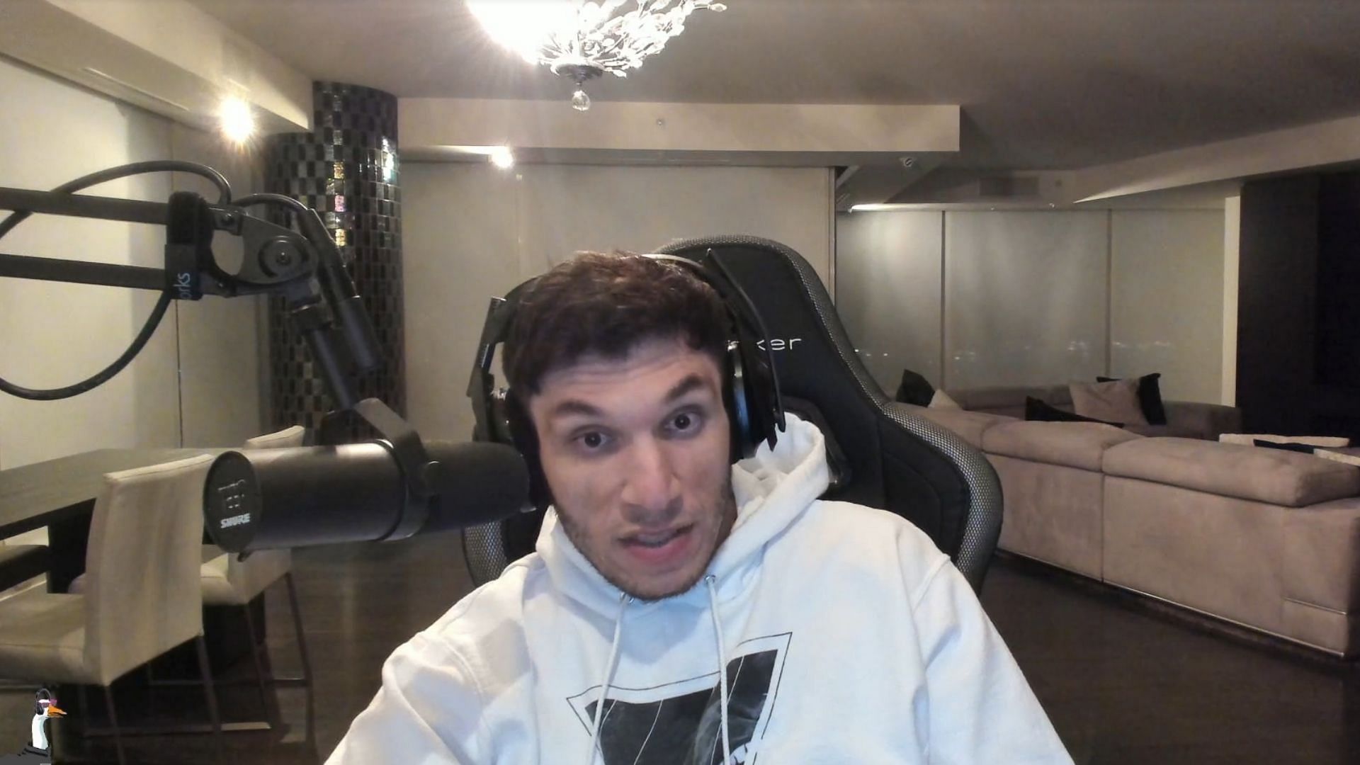 (Image via Twitch/trainwreckstv)