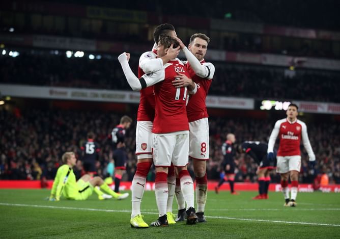 Top 5 Arsenal players who never won the Premier League while at the club