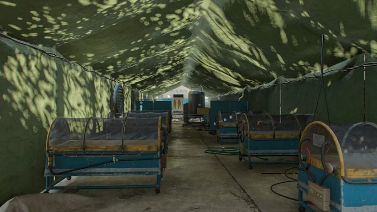 The clinic tent where the Heroic End SMG is located. (Image via Ubisoft)