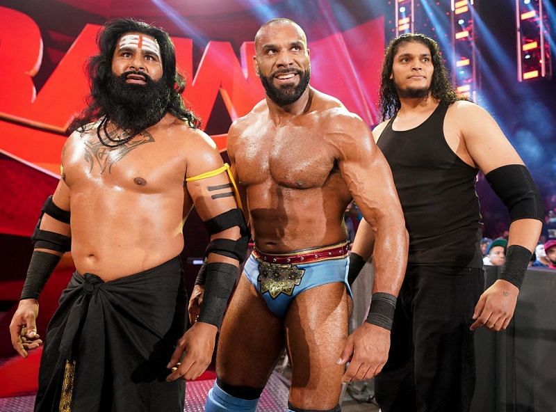 WWE ड्राफ्ट में काफी सारे रेसलर्स का ब्रांड बदल गया है