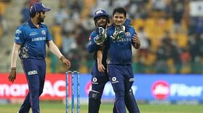 SRH vs MI, IPL 2021 - मुंबई इंडियंस ने सनराइजर्स हैदराबाद को हराया लेकिन प्लेऑफ़ से हुई बाहर