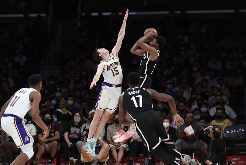Cam Thomas of the Brooklyn Nets shoots a jumper in a game against the Los Angeles Lakers.