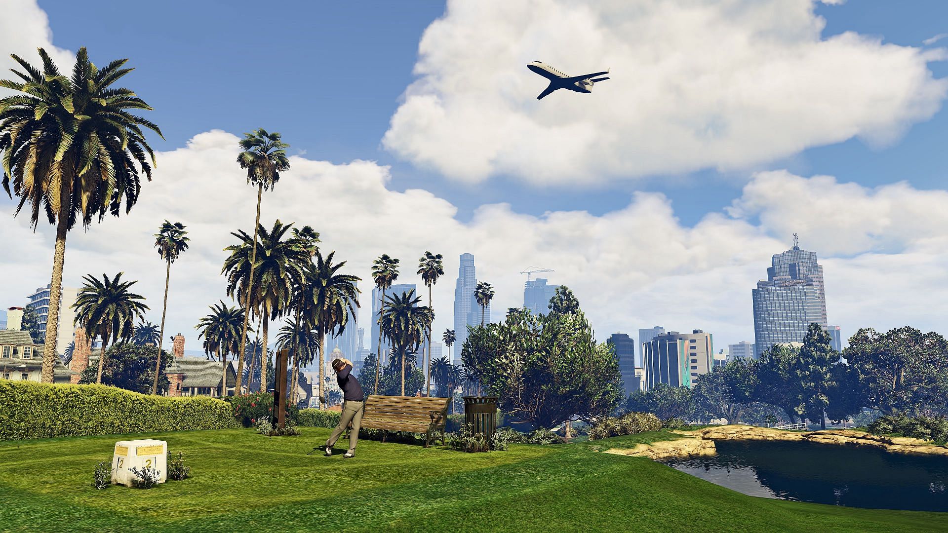 Golf is a surprisingly in-depth activity in GTA 5 (Image via Rockstar Games)