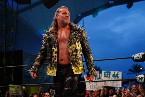 Chris Jericho is set to team up with his Inner Circle stablemates to face Junior dos Santos on next week's AEW Rampage