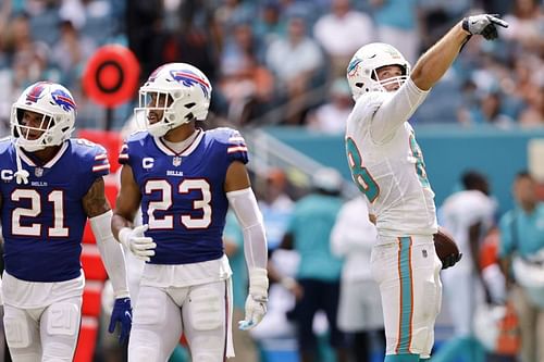 Buffalo Bills v Miami Dolphins