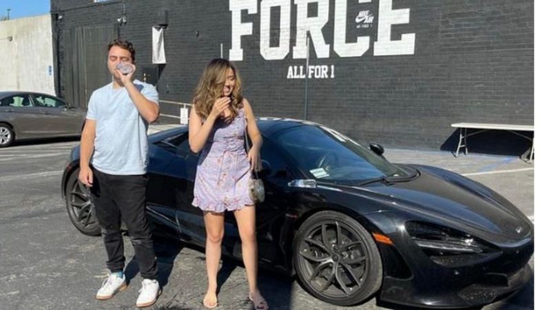 Mizkif drove Pokimane around in MrBeast&#039;s McLaren (Image via u/Phileas_Frog on Reddit)