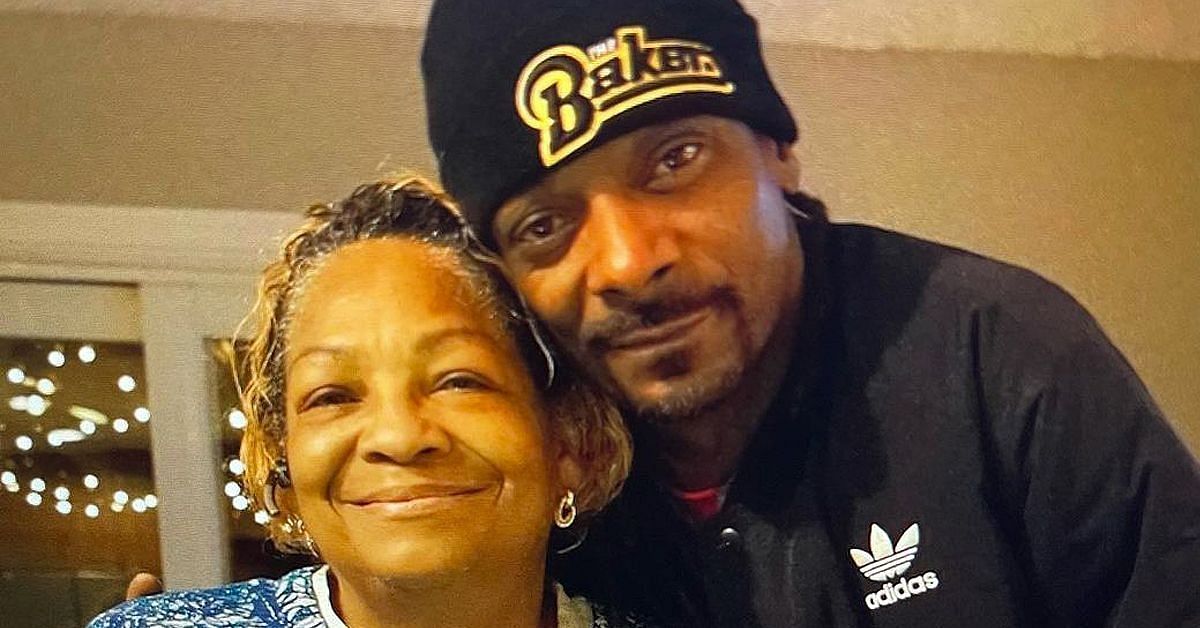 Twitter pays tribute to Snoop Dogg&#039;s late mother (Image via Instagram/snoopdogg)