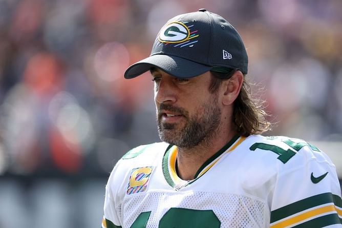 "Slide! You’re too damn talented" - Aaron Rodgers to Joe Burrow