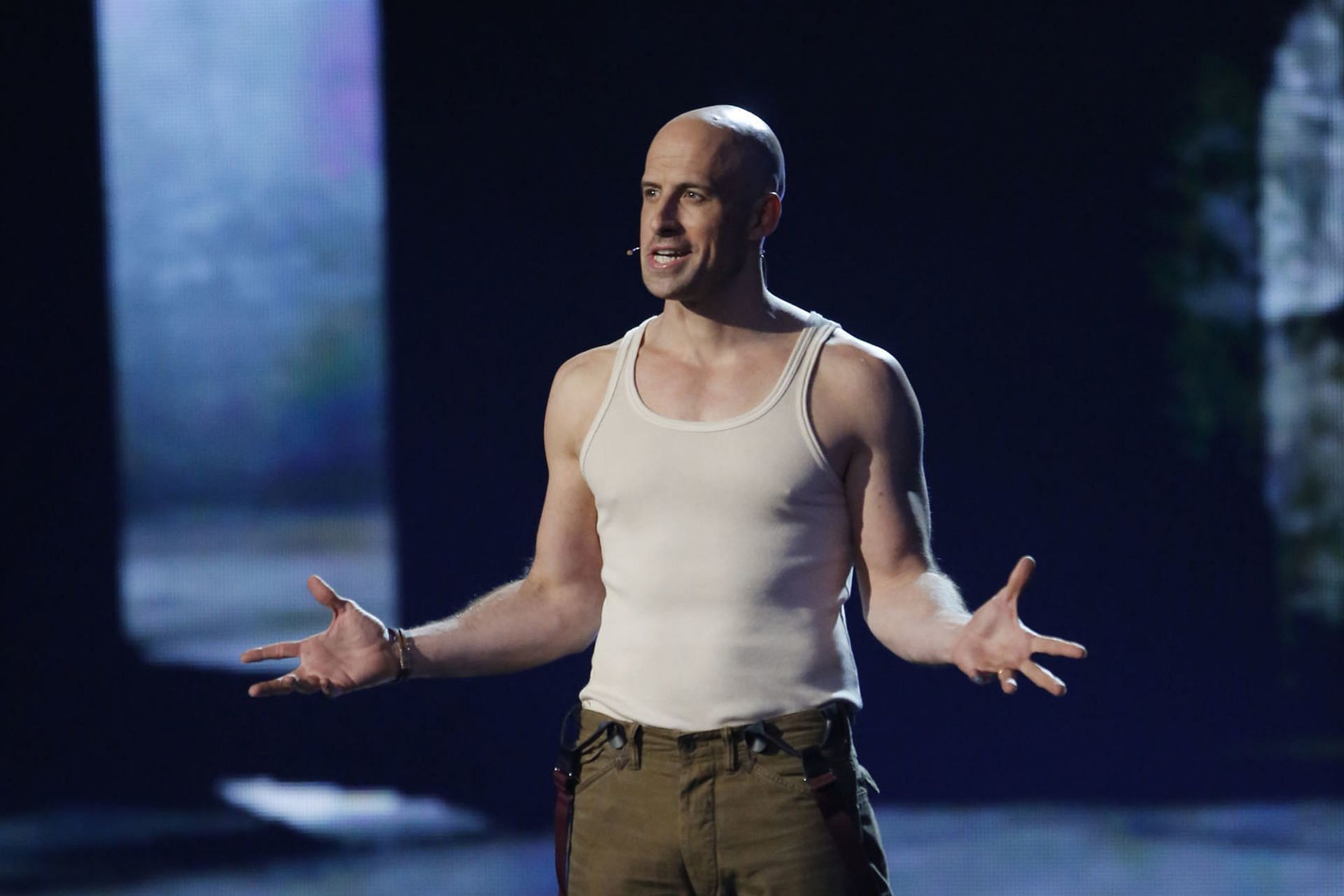 Jonathan Goodwin on AGT (Image via NBC)