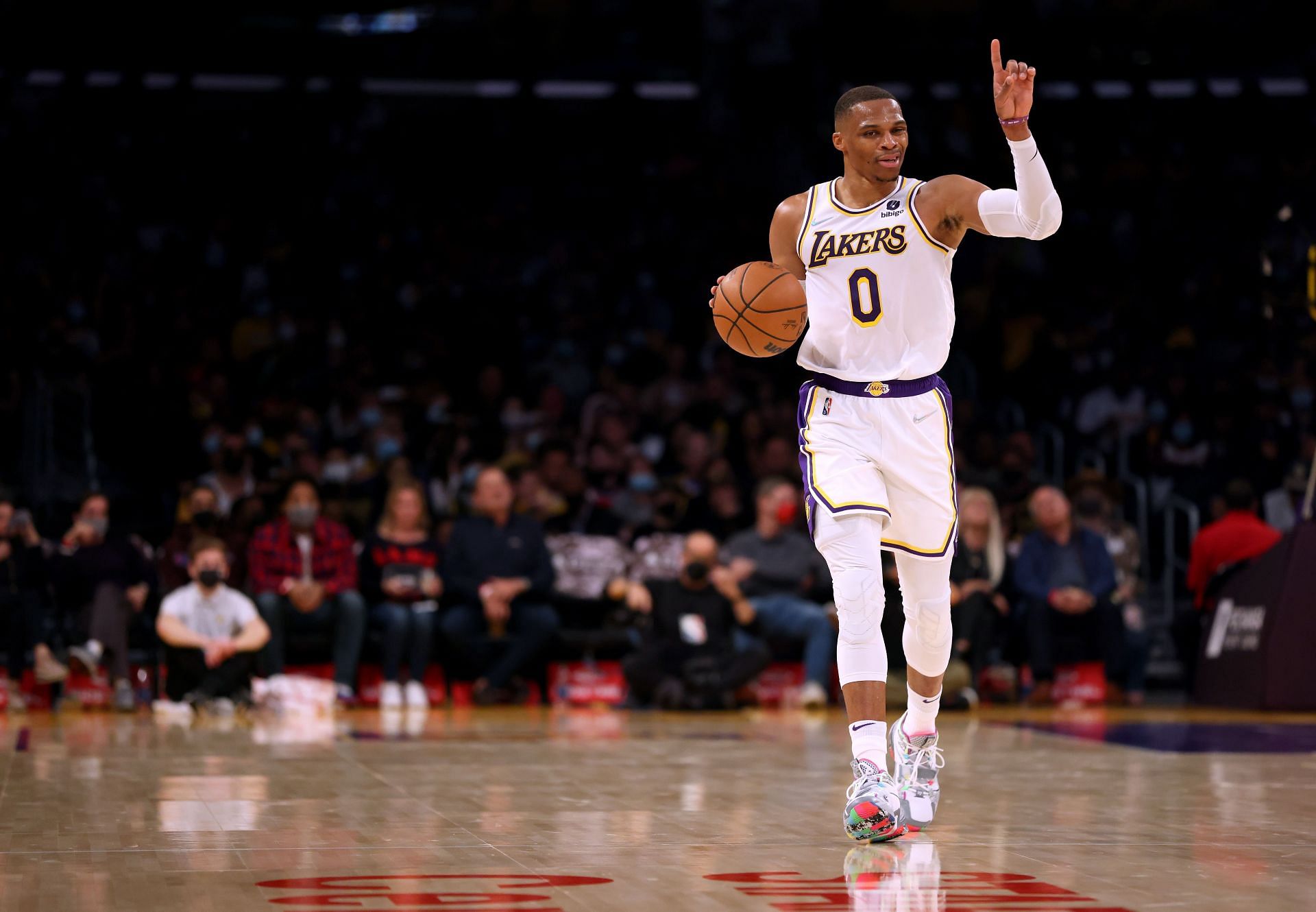 Russell Westbrook brings the ball up for the LA Lakers