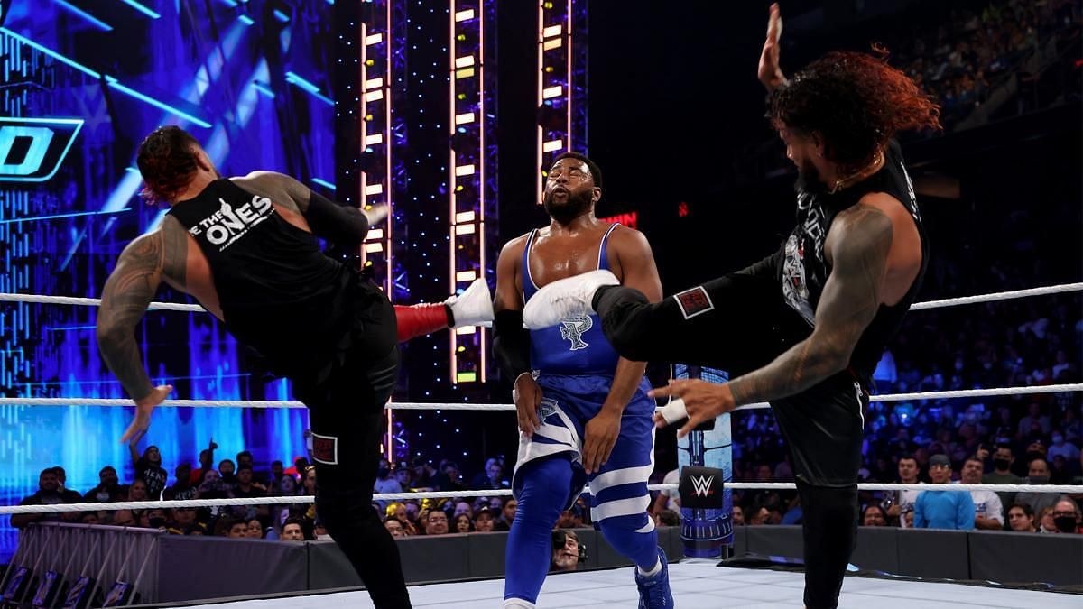 The Usos overcame the Street Profits on the latest edition of Supersized SmackDown to retain their titles