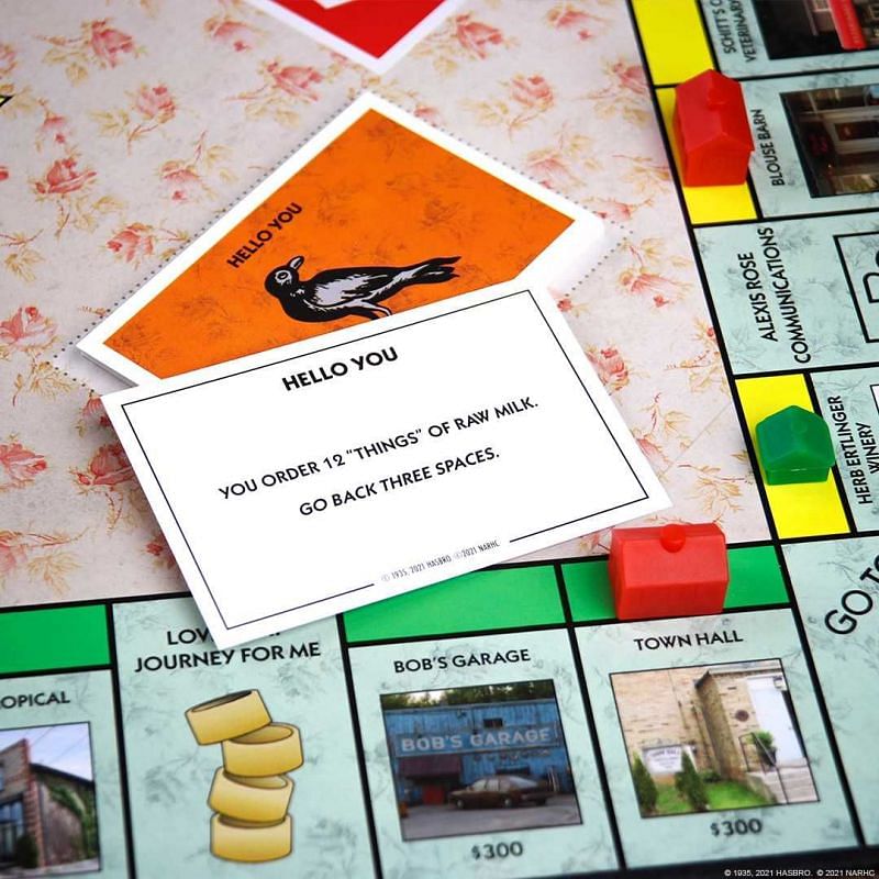 Schitt&#039;s Creek Monopoly game (Image via Hasbro and The Op Games)