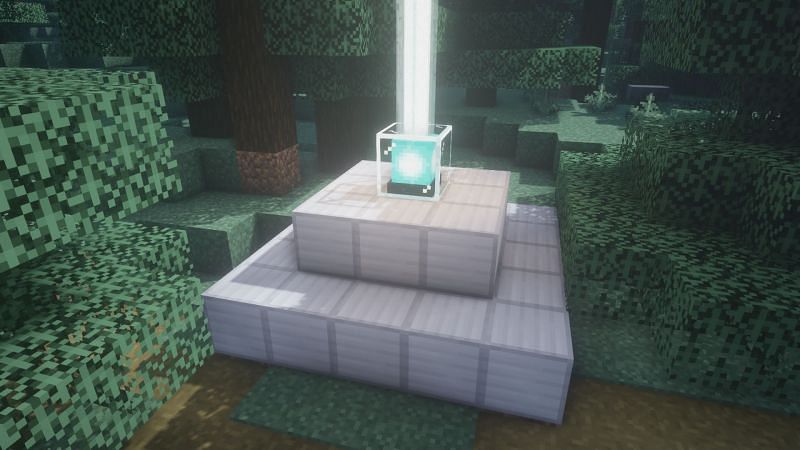An activated beacon (Image via Minecraft)