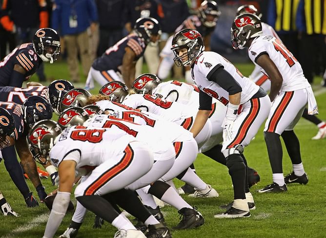 Watch: Tom Brady keeps up weekly ritual of hyping Buccaneers fans following win against Eagles