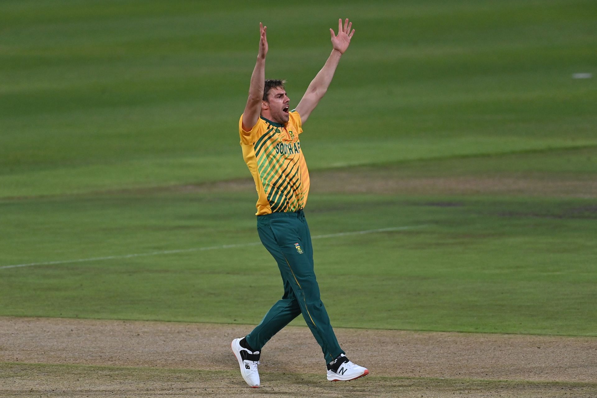 South Africa vs England - 3rd T20 International