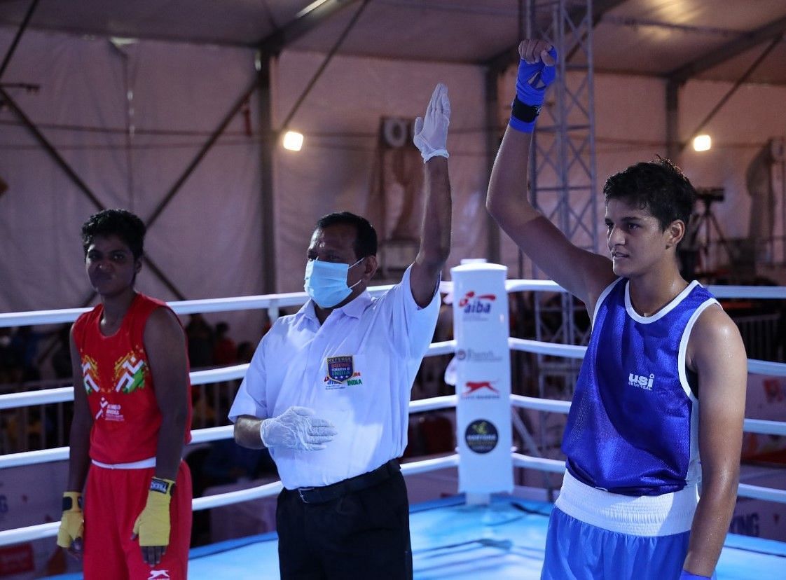 Young Haryana boxer Jaismine (right) after winning the semi-final. (PC: BFI)